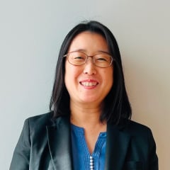 2002年入社、女性SE社員の写真