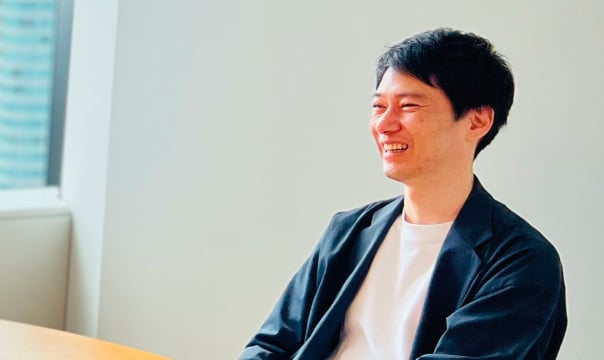 2002年入社、男性SE社員の写真